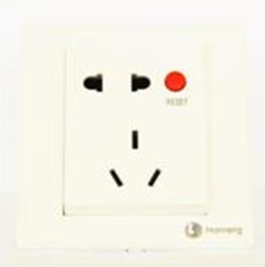 鴻遠 THD-OL-DS-3/5C-8 8A 防過載插座