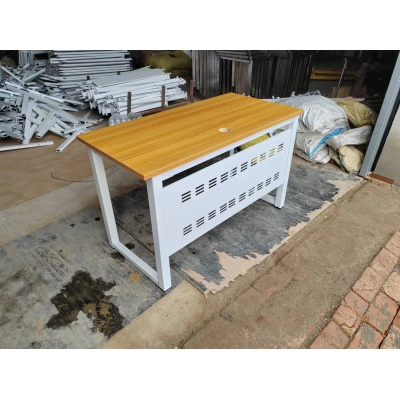 辦公桌椅1400*700